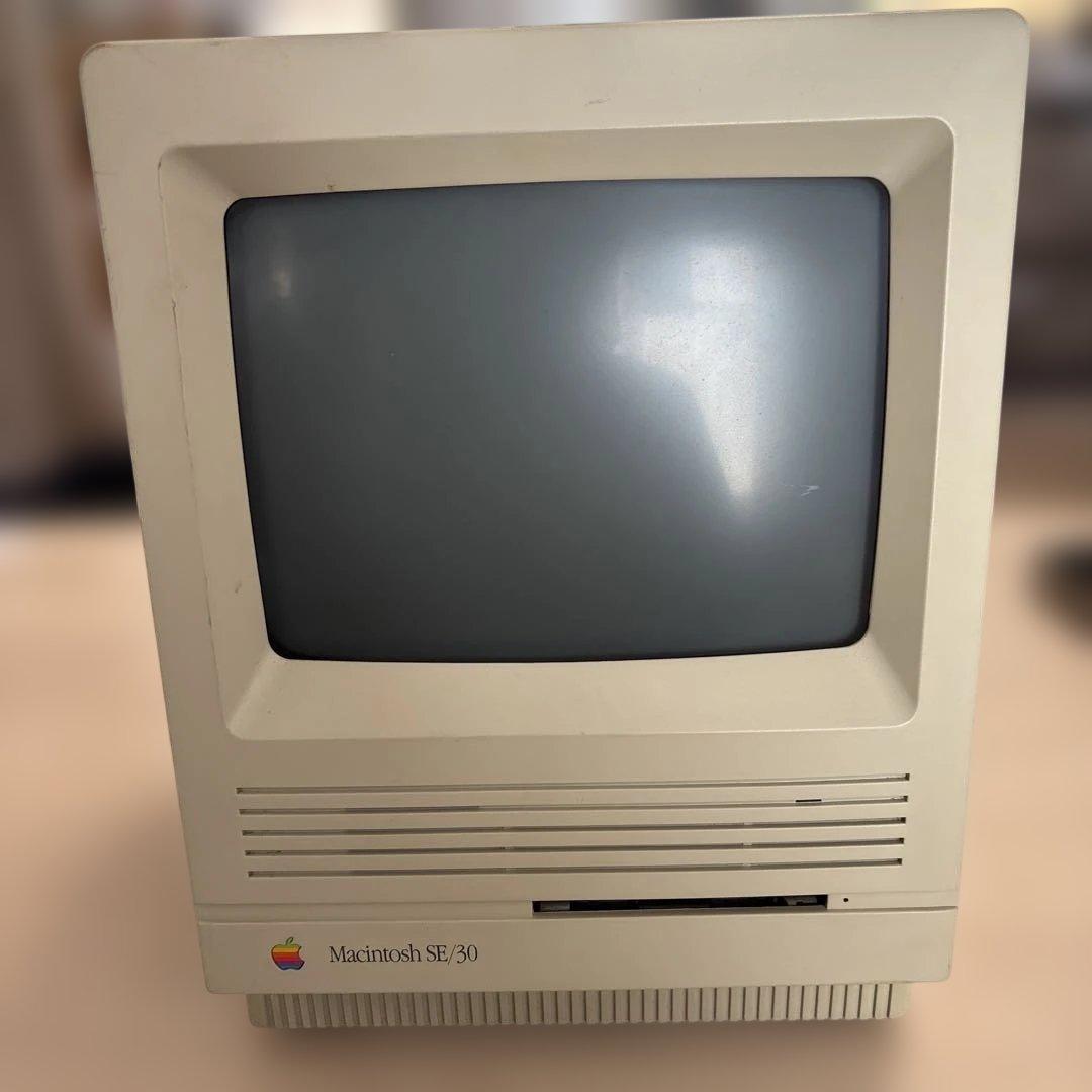 雪*風様 貴重コレクション　Macintosh SE/30 デスクトップPC現状