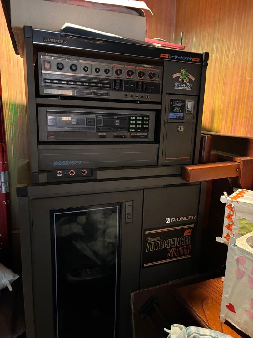Pioneer 大型カラオケレーザーディスク本体