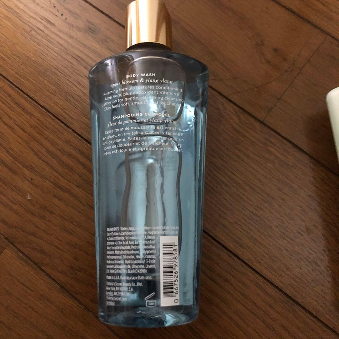 ヴィクトリアシークレット　エンドレスラブ　ボディローションとボディウォッシュ