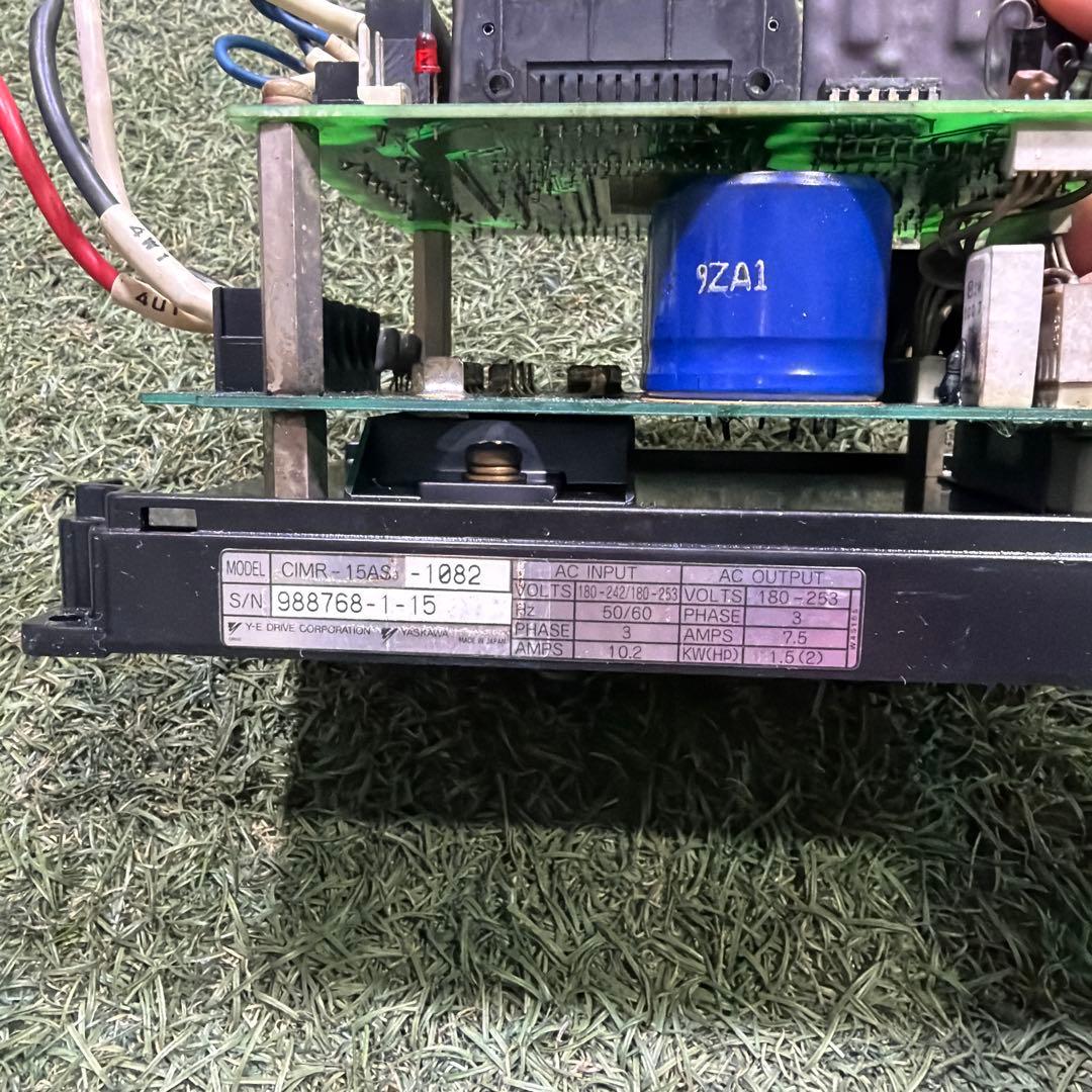 電源ユニット YASKAWA CIMR-15AS3-1082 Inverter Drive