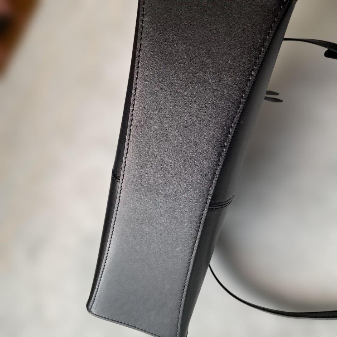 黒　ショルダーバック　美品　値下げ