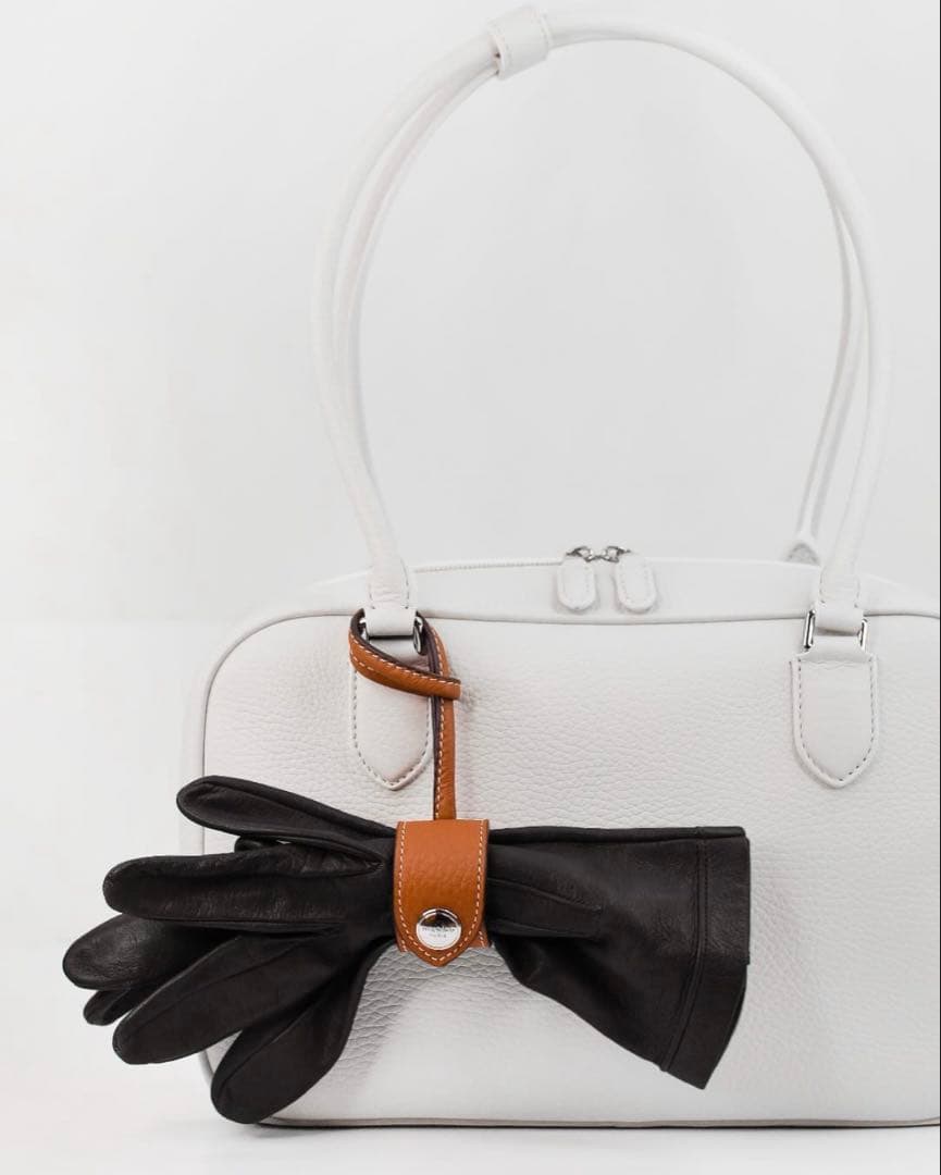 新品☆ミチノパリ　グローブホルダー　キャメル色　ルテス オデオン