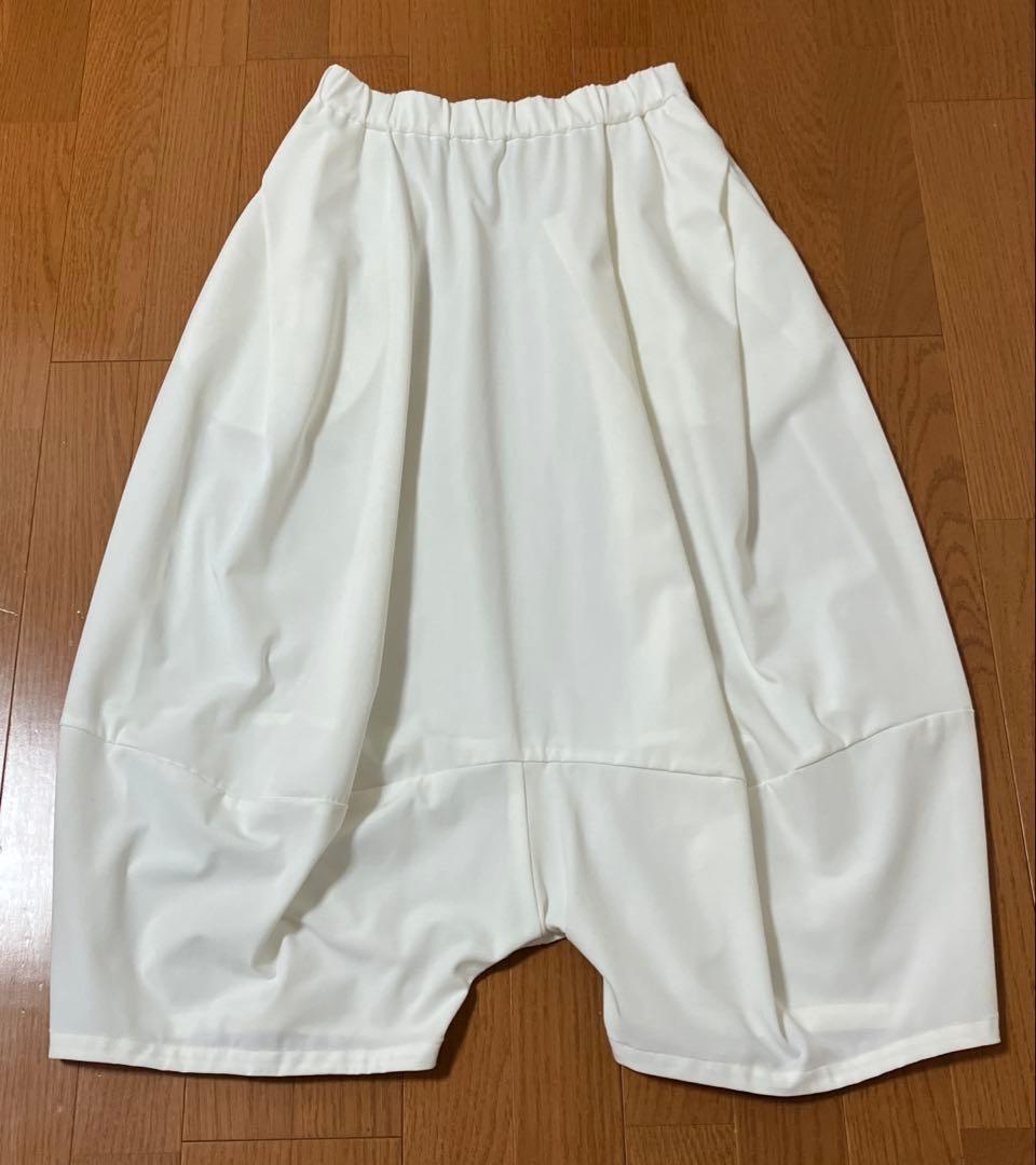 最終のお値下げしました‼️芽風 ホワイトサルエルパンツ
