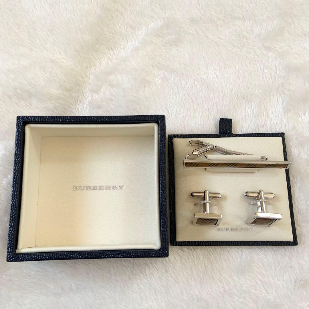 極美品★バーバリー★ネクタイピン★カフス★ノバチェック