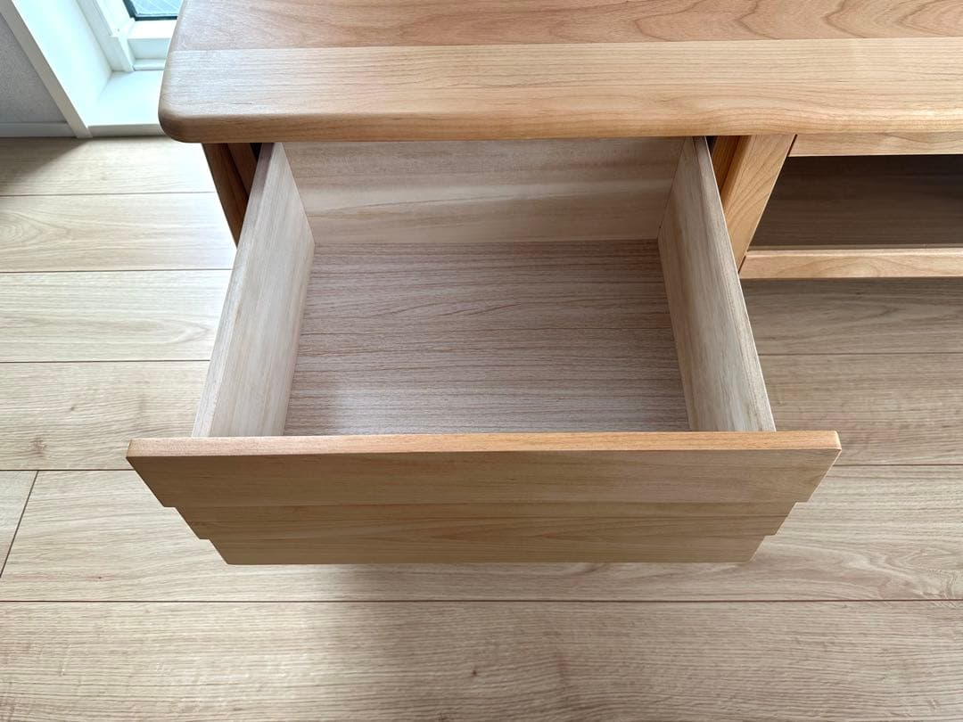 ISSEIKI ELANテレビ台 150cm幅 無垢材