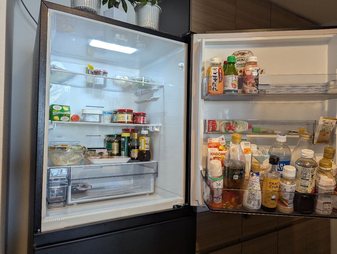 【専用カレジ】【3/1出品終了】東芝冷蔵庫326L GRW33SC(KZ)