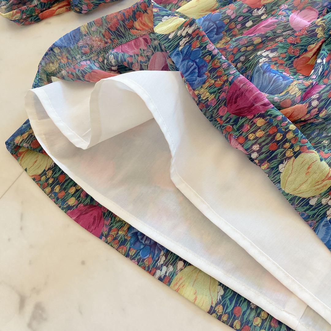 極美品　アマカ　LIBERTY AMALIA TULIPスタンドカラーブラウス