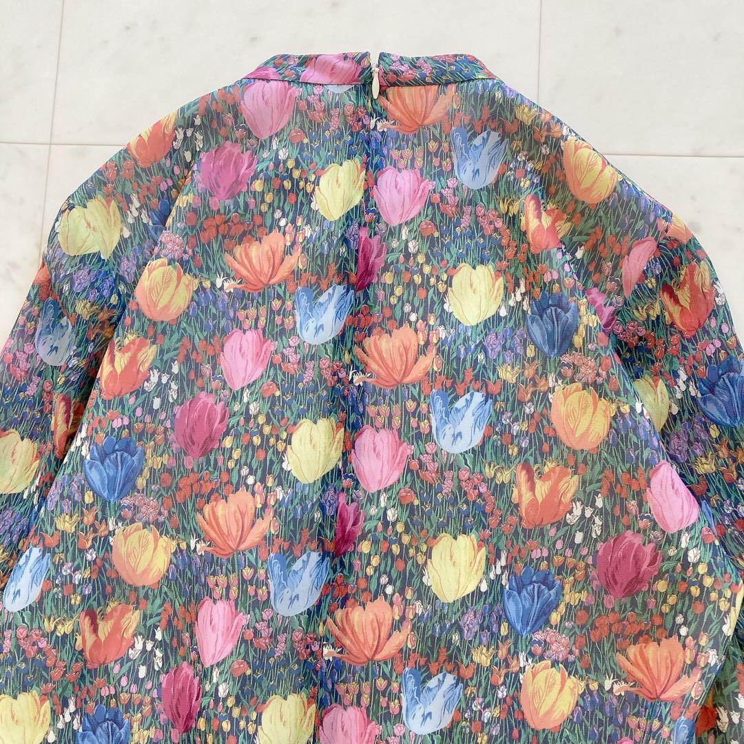 極美品　アマカ　LIBERTY AMALIA TULIPスタンドカラーブラウス