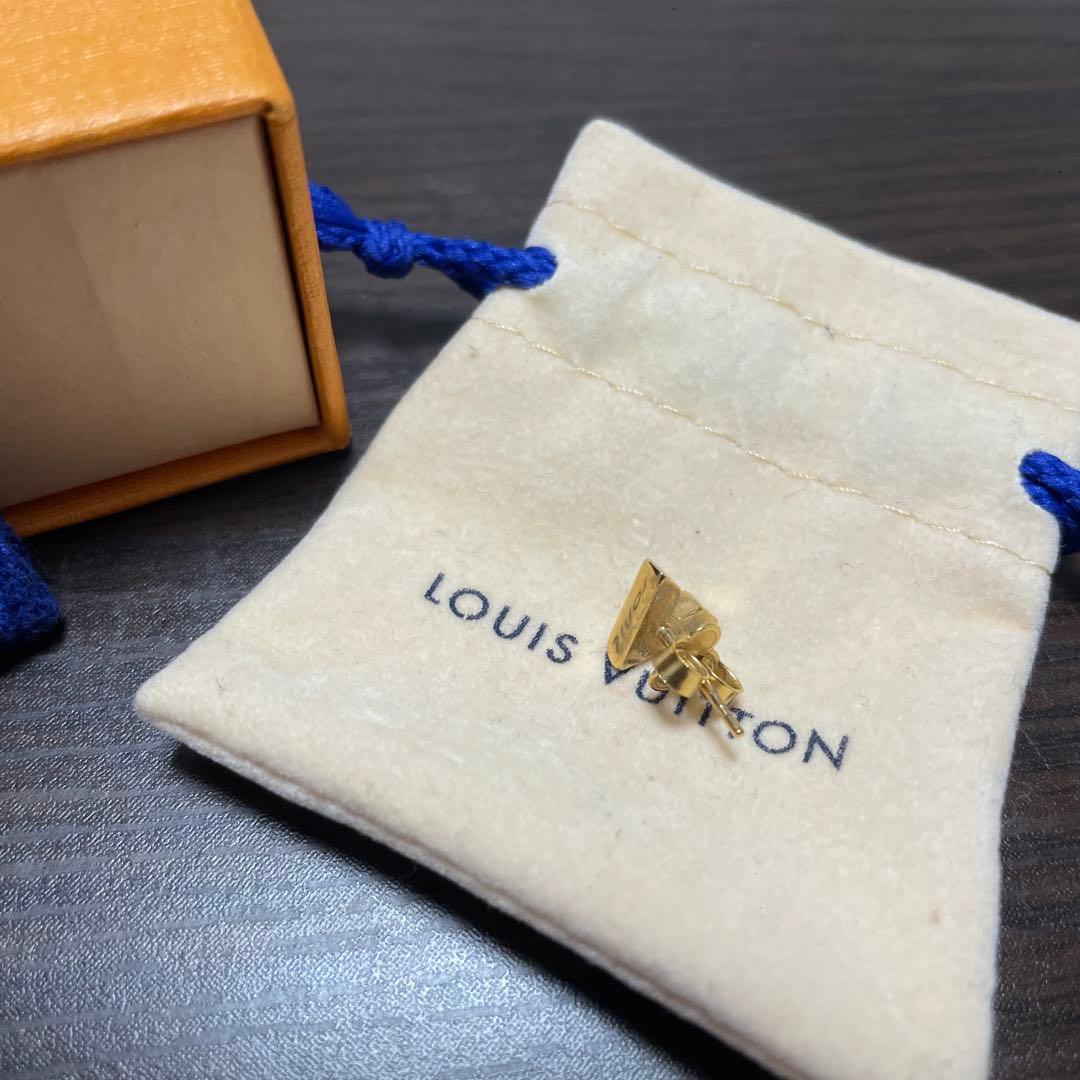 ルイ・ヴィトン　ピアスV (片耳用) ゴールド