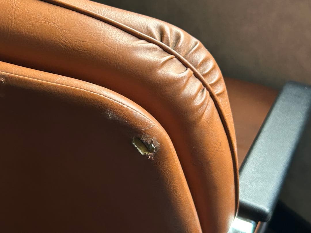 ②PLUS スイス　デスクチェア　レトロ　アームチェア　ミッドセンチュリー IH