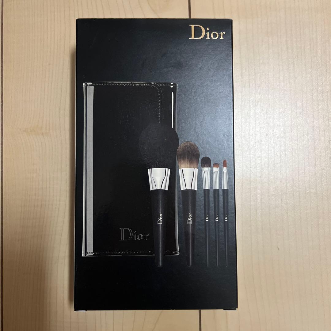 メイク道具・化粧小物 Dior BACKSTAGE BRUSHES COLLECTION