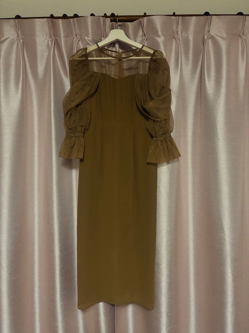 atlo チュールオフショルダードレス オケージョンドレス M ブラウン