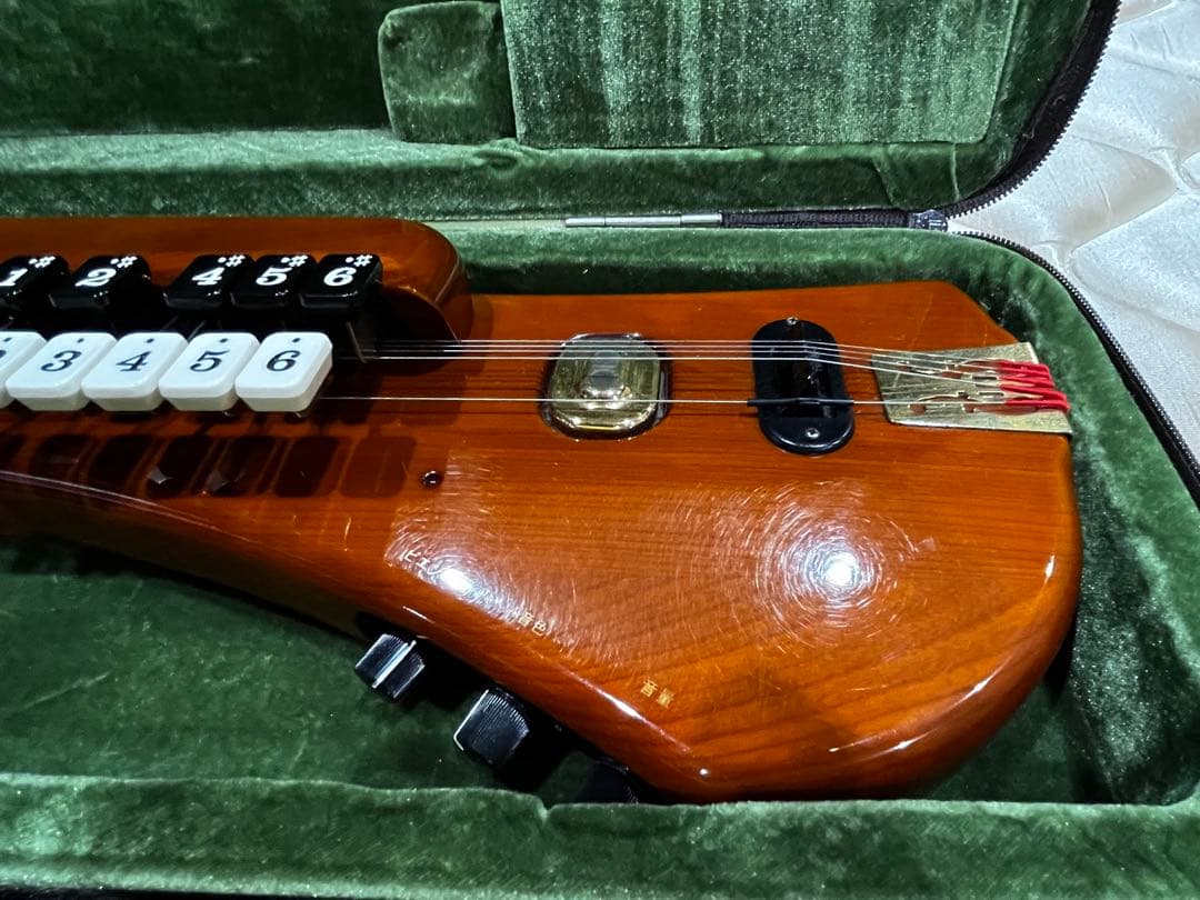 SUZUKI 電気大正琴　こはく　ソプラノ　CHK-1 専用ケース付き