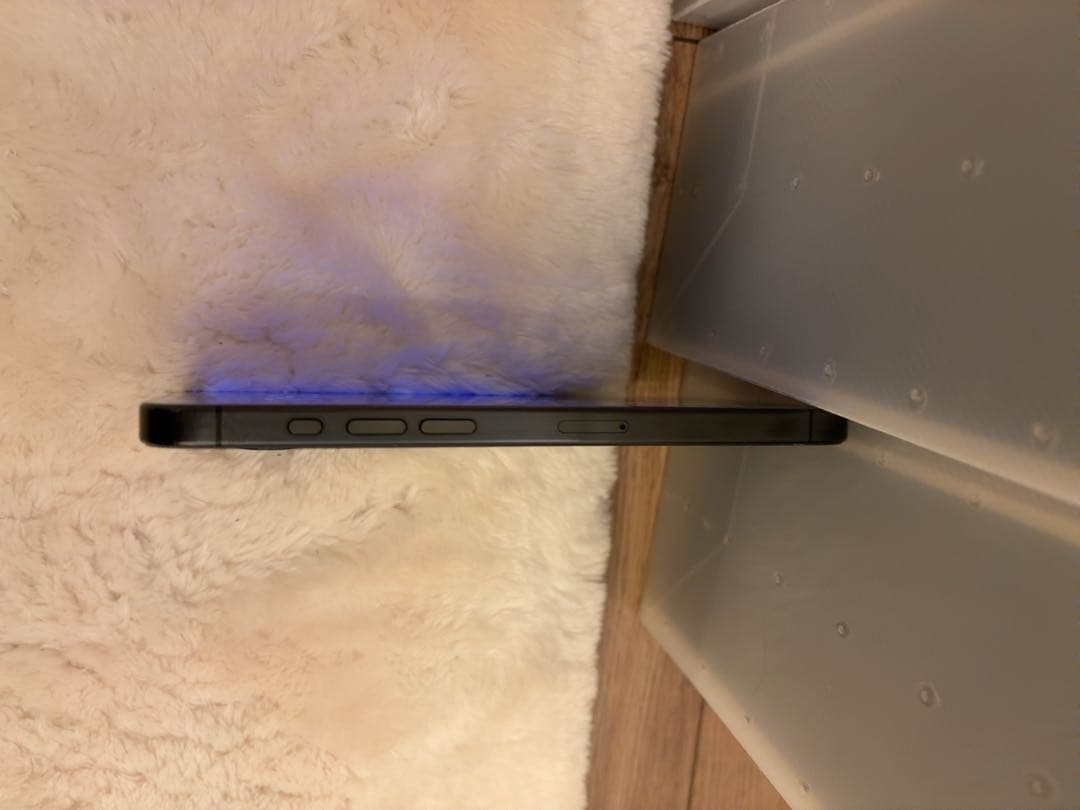 Apple iPhone 15 Pro max 本体