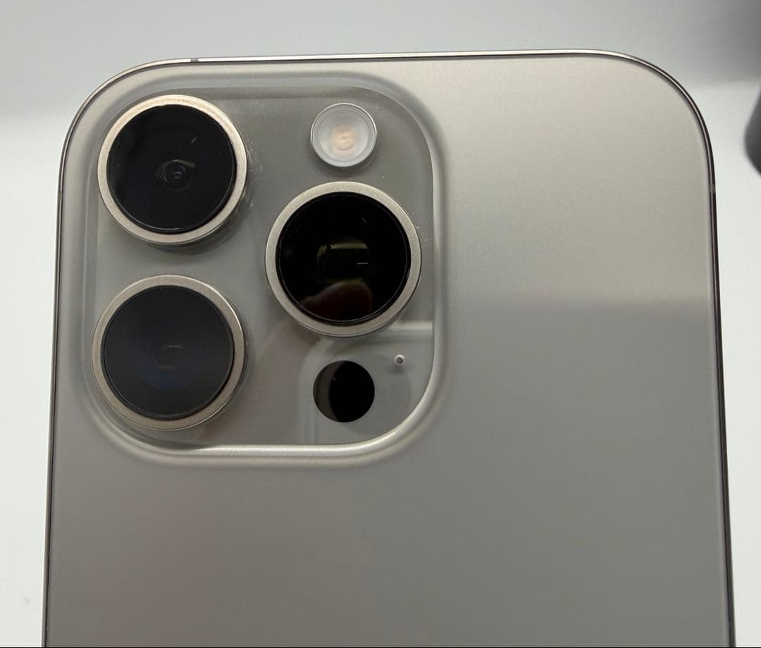 [デモ機種△]3N746J/A [美品]iPhone 16 pro 256GB