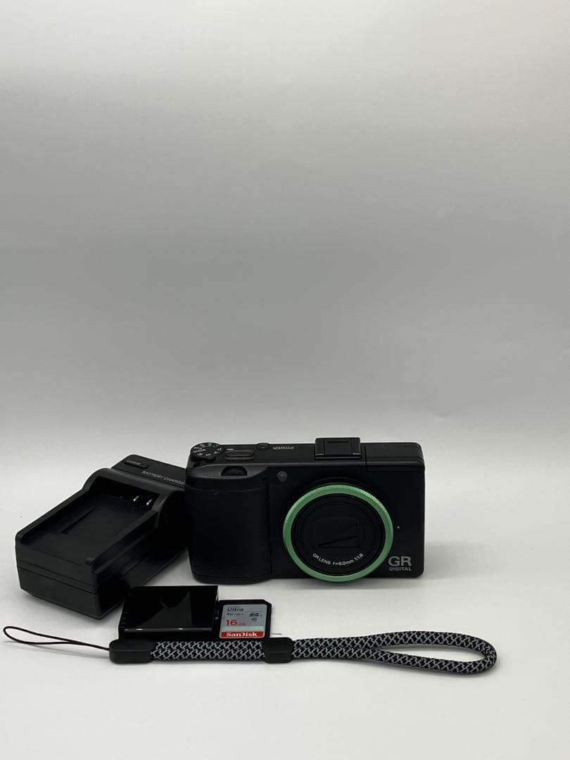 【返品保証・動作確認済】RICOH GR DIGITAL III