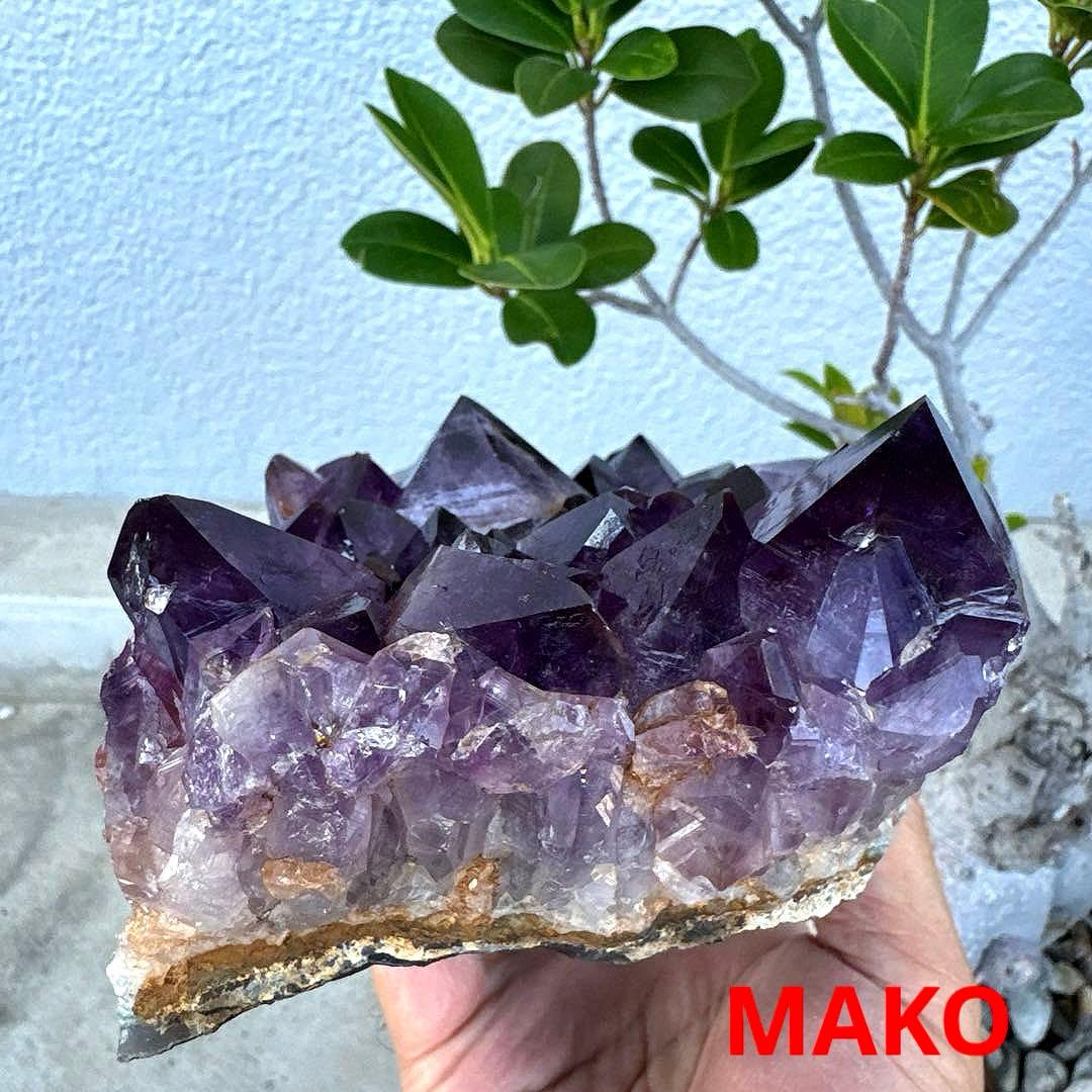 M1788☆アメジストクラスター1.5Kg☆ブラジル産☆天然石☆N50905