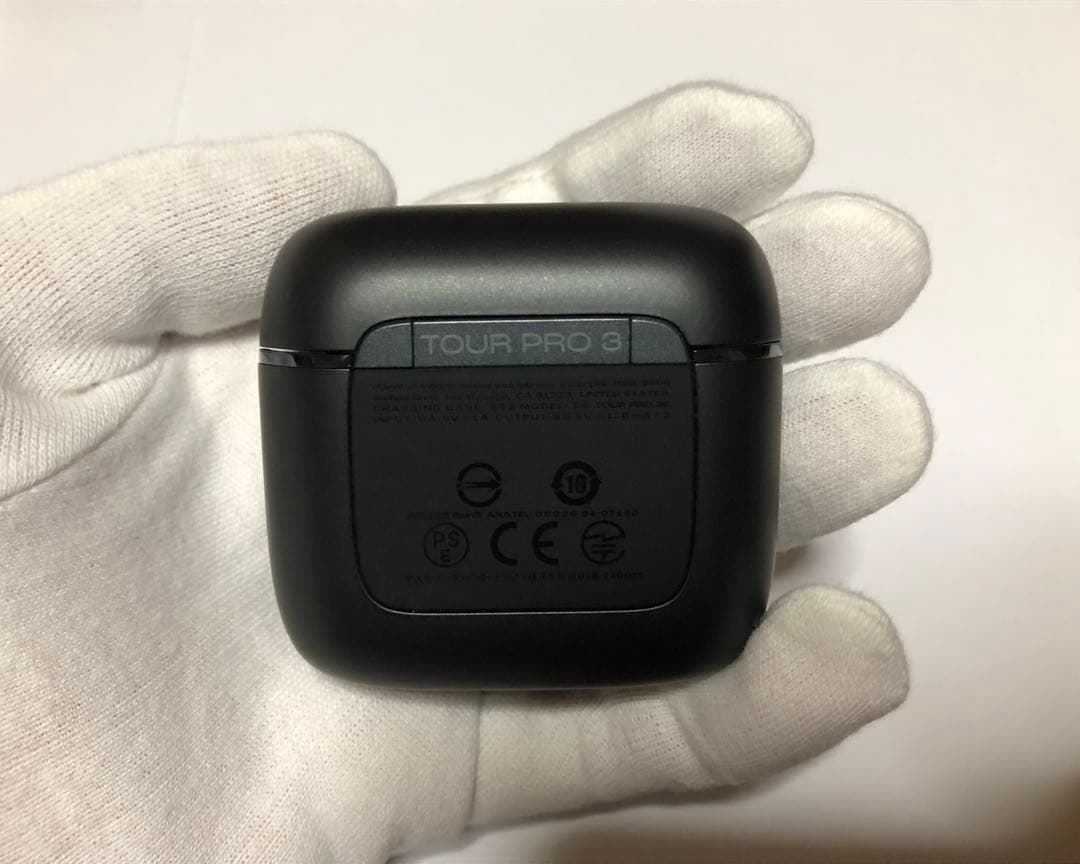 【最終値下げ】【中古美品】JBL TOUR PRO3 ブラックワイヤレスイヤホン