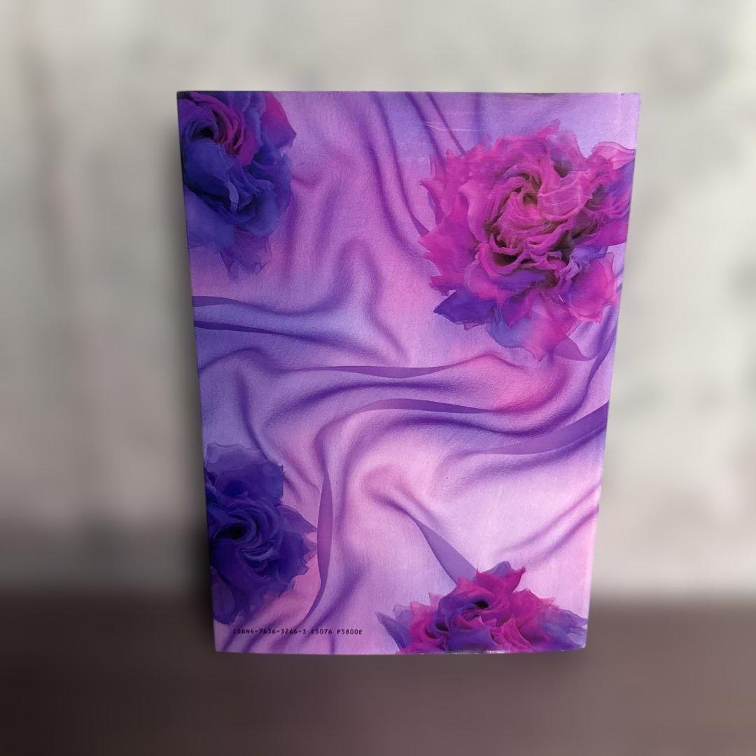 そめ花　咲き誇る爛漫の薔薇◆安田早葉子◆