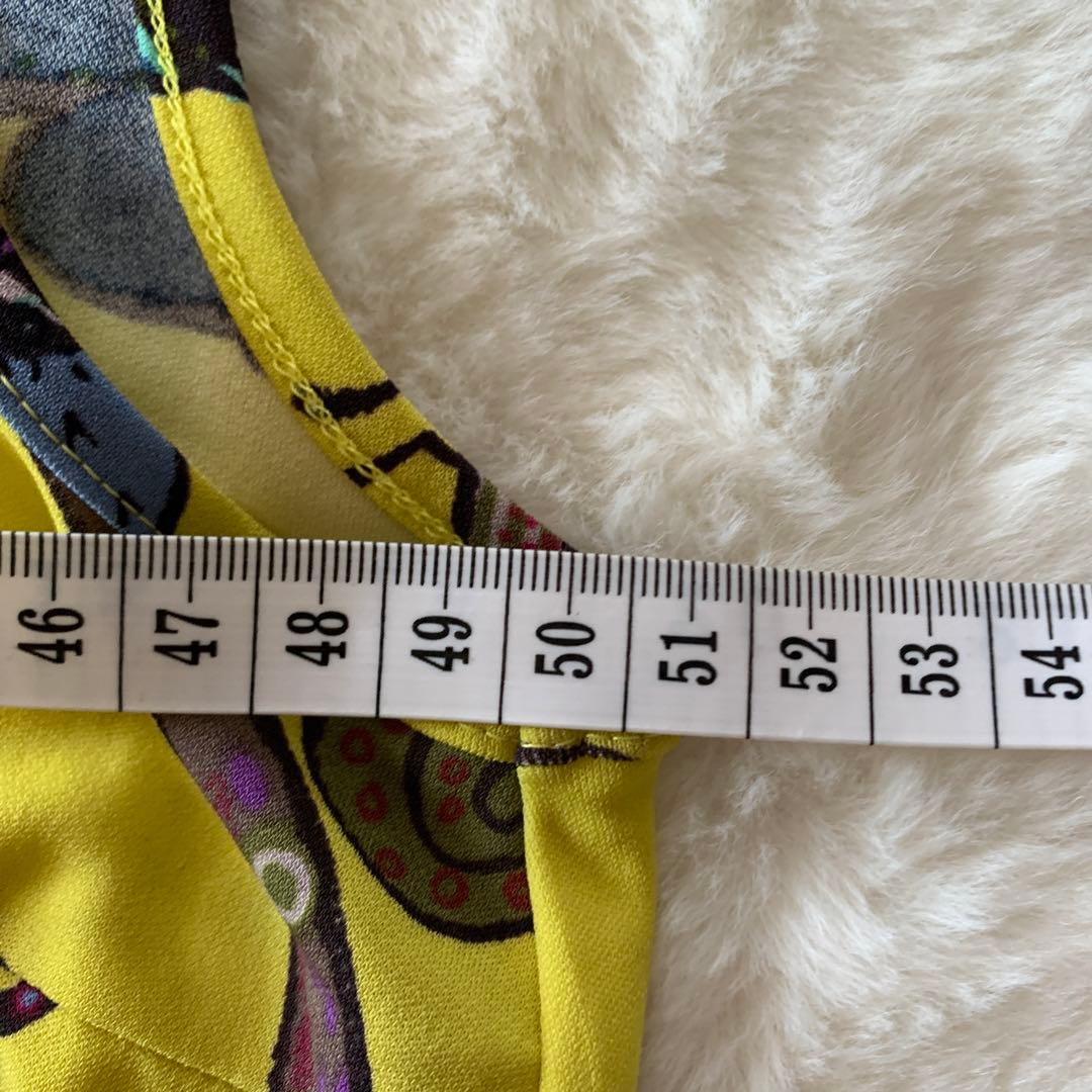 サマンサトクコ　プレミアム　レース、すそフリルいっぱい。バックサービス