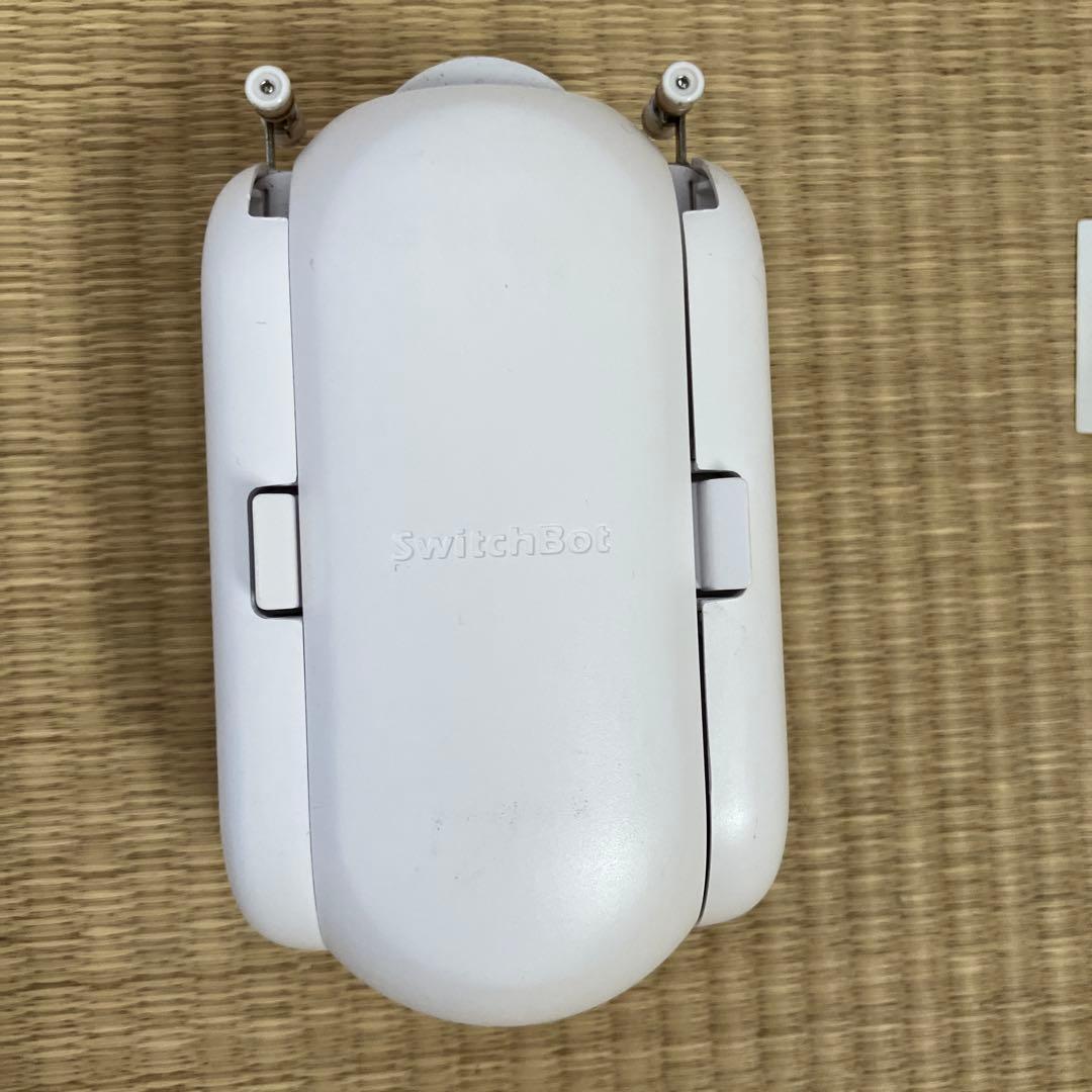 スイッチボット　カーテン2世代 2個　充電専用ソーラーパネル2個　新品未開封あり