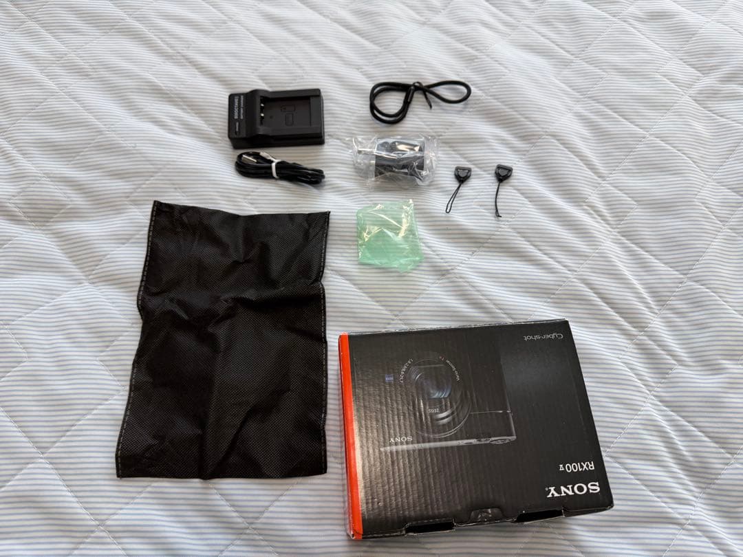 SONY ソニー Cyber-shot DSC-RX100M5（RX100V）