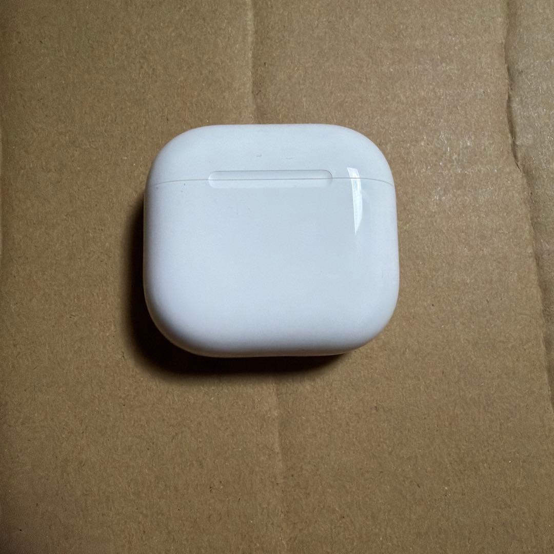 ご*♡様 airpods4 ノイズキャンセリング機能付き