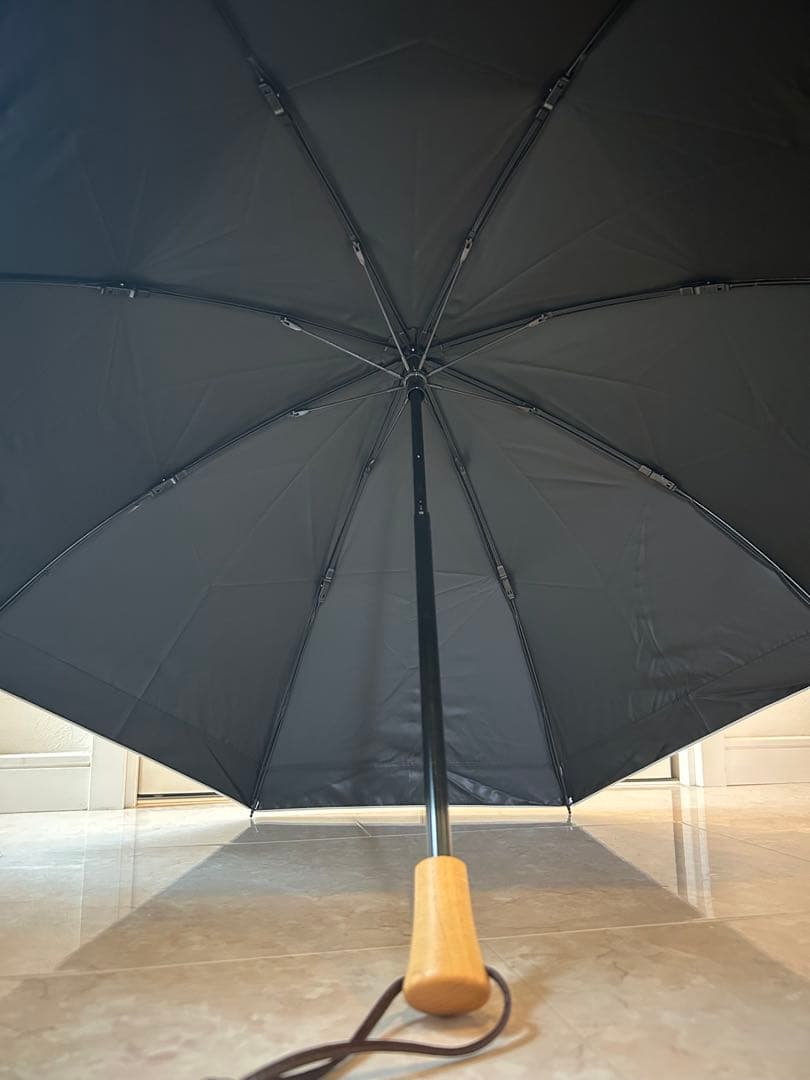 サンバリア100 折りたたみ日傘 2段折り　ベージュ