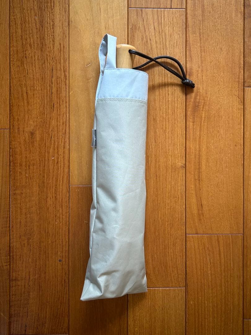 サンバリア100 折りたたみ日傘 2段折り　ベージュ