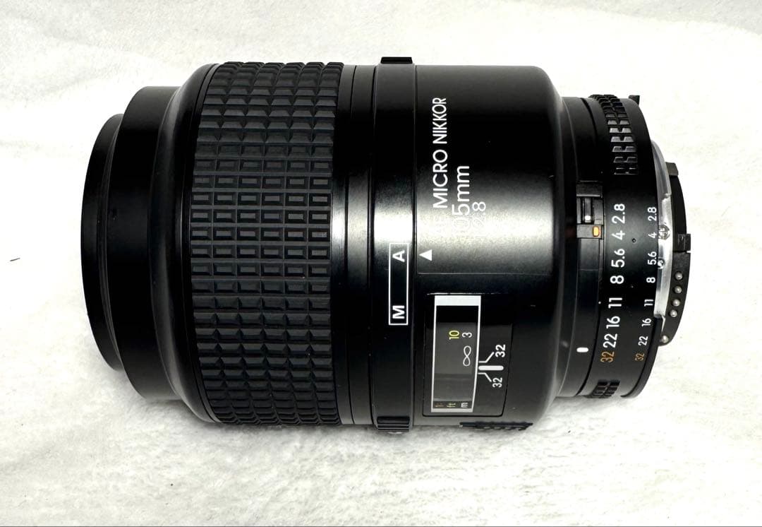 レンズ(単焦点) Nikon AF MICRO NIKKOR 105mm F2.8 #2874