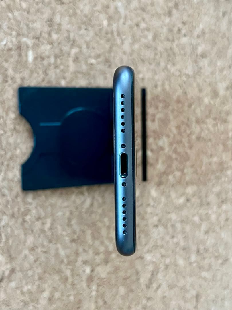 Apple iPhone8 256GB SIMフリー マグプル ケース付き◎美品