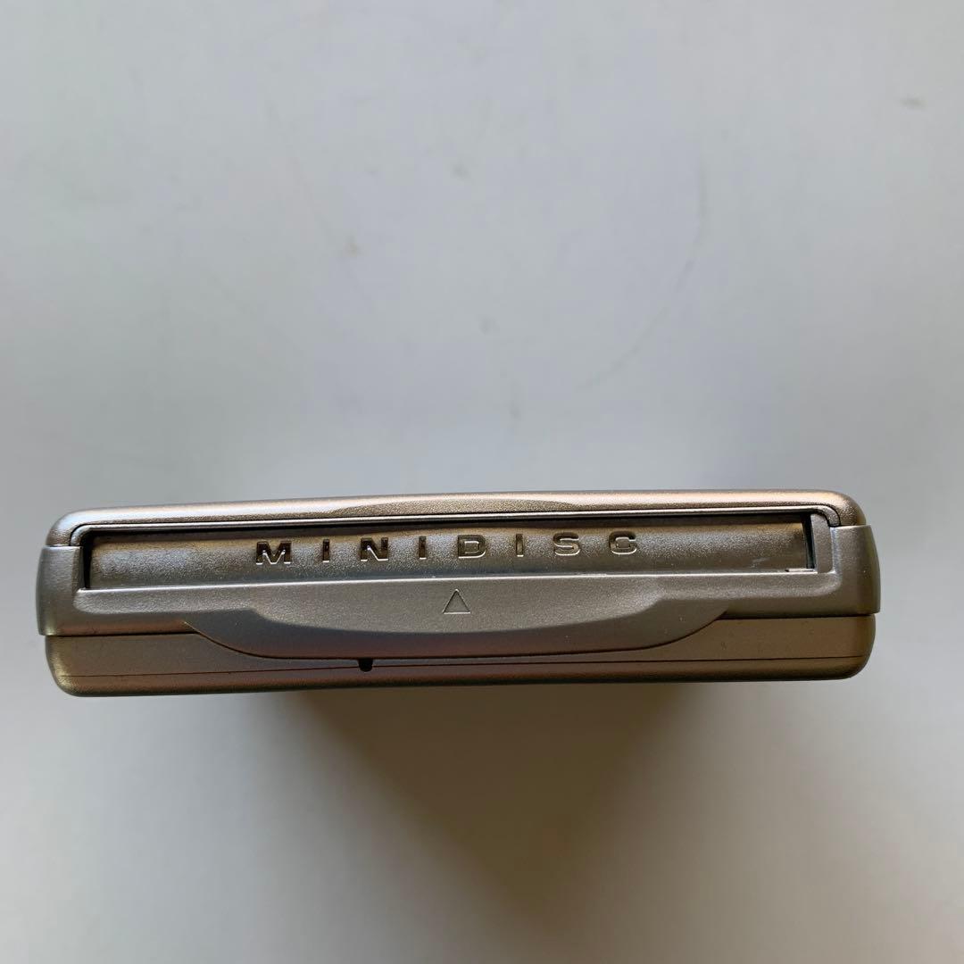 SHARP ポータブルMDプレーヤー MD-SS22-N シルバー　未使用品