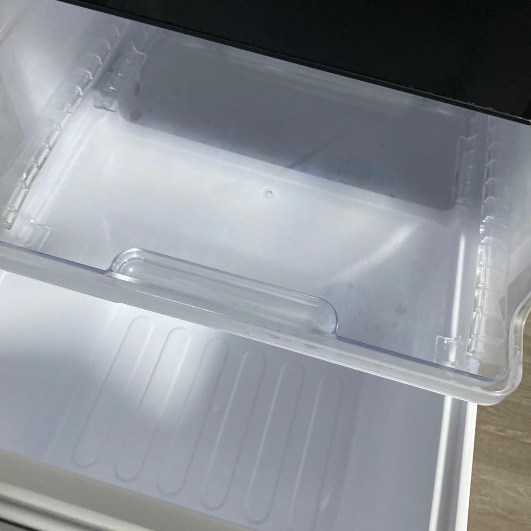 床傷防止マット付き　SHARP ノンフロン冷蔵庫 SJ-GD15H-B