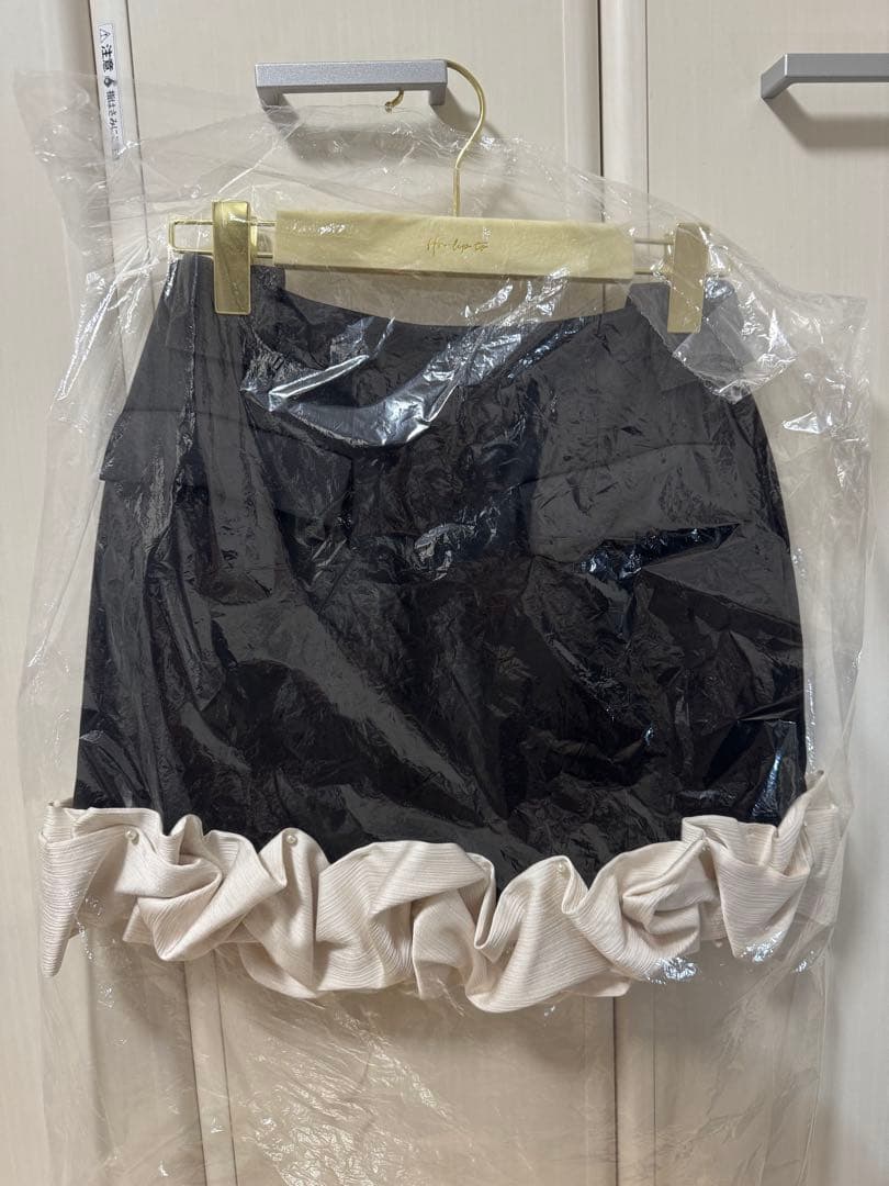 スカート Herlipto Volant Mini Skirt