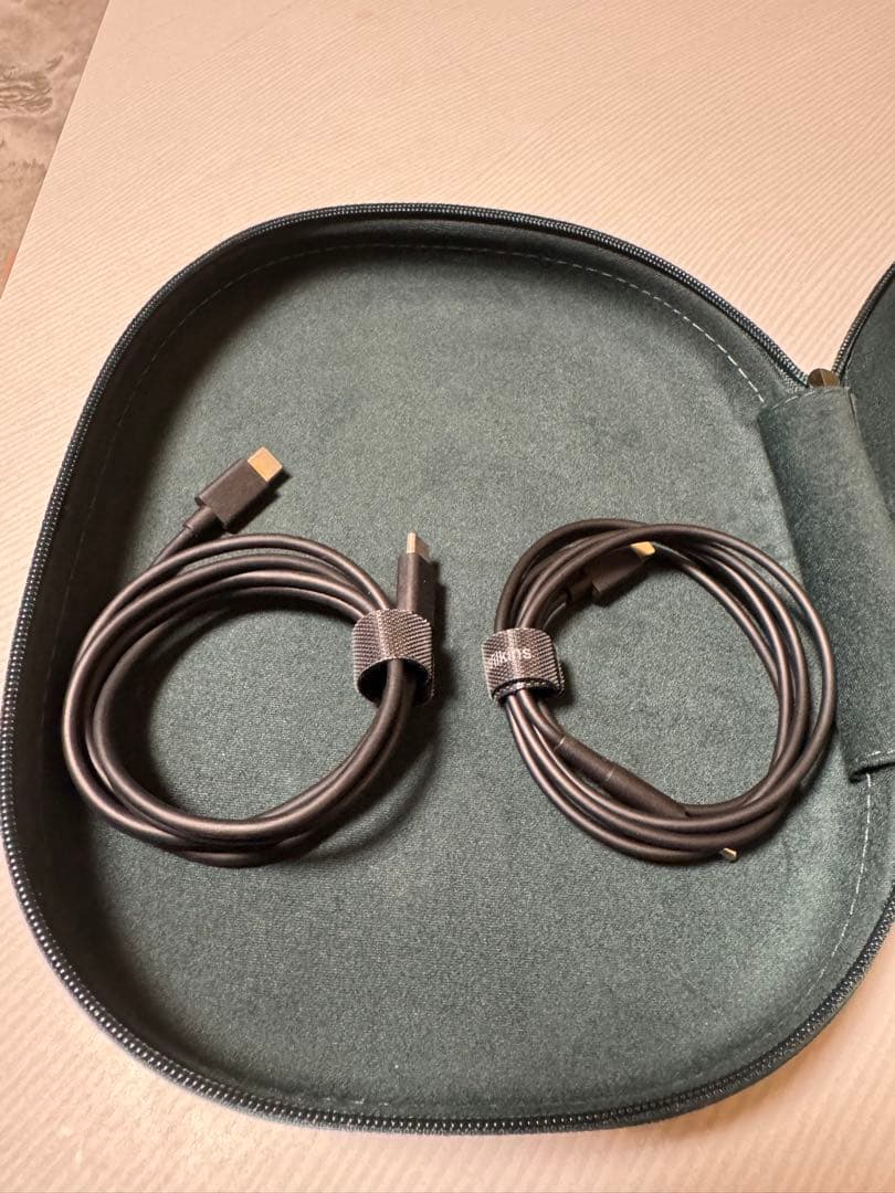 Bowers & Wilkins PX8 ワイヤレスヘッドホン グリーン