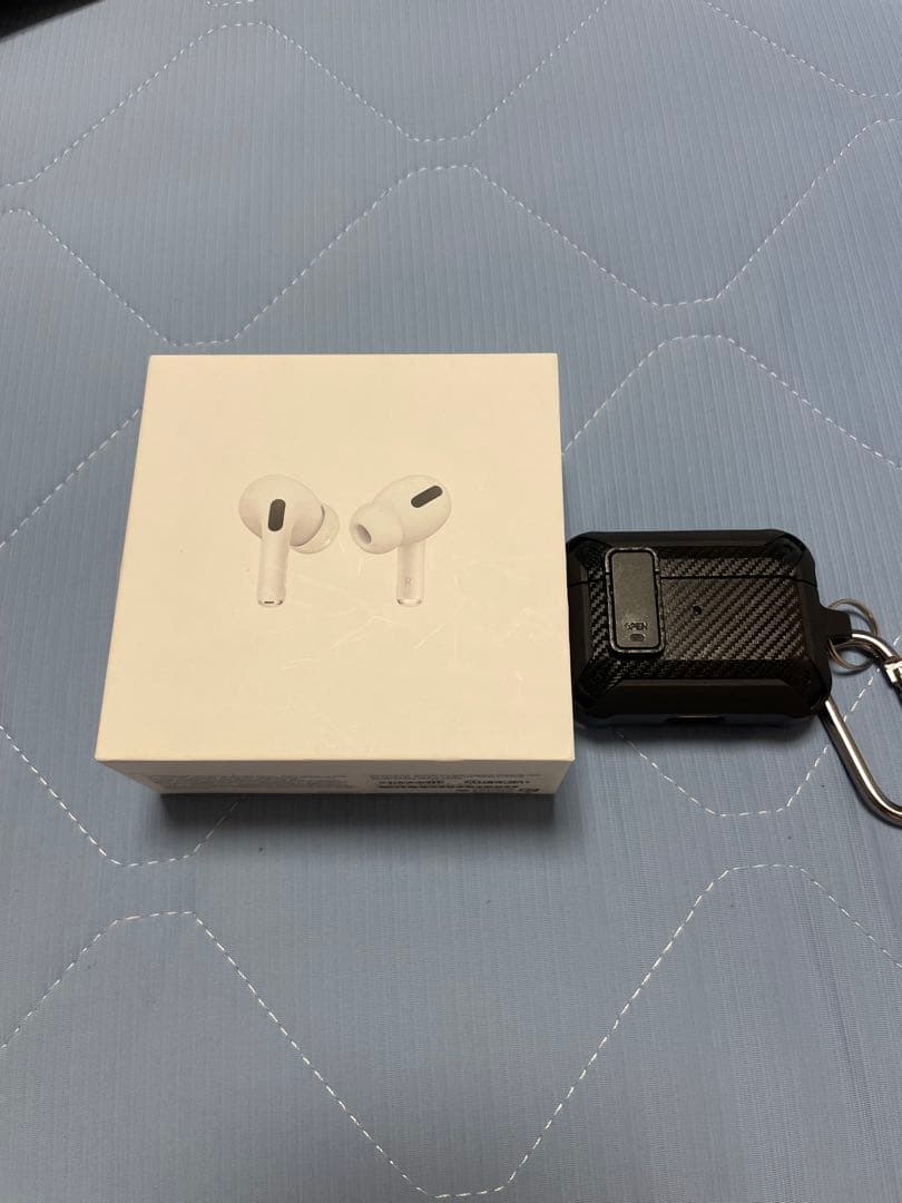 AirPods Pro 本体カバーケース充電ケーブル、イヤホンホルダー付き