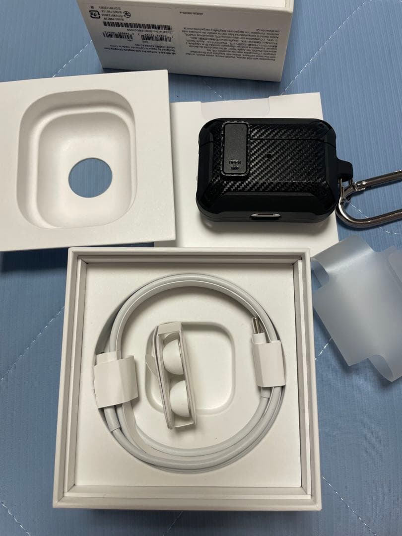 AirPods Pro 本体カバーケース充電ケーブル、イヤホンホルダー付き