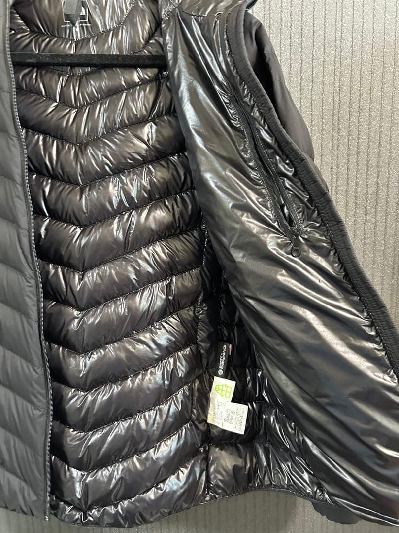 【超美品】THE NORTH FACE サンダーフーディー　ブラック