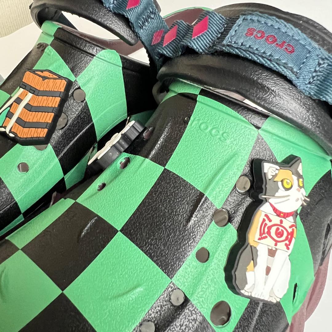 新品未使用品 鬼滅の刃コラボクロックスエコー 炭次郎モデル 27cm