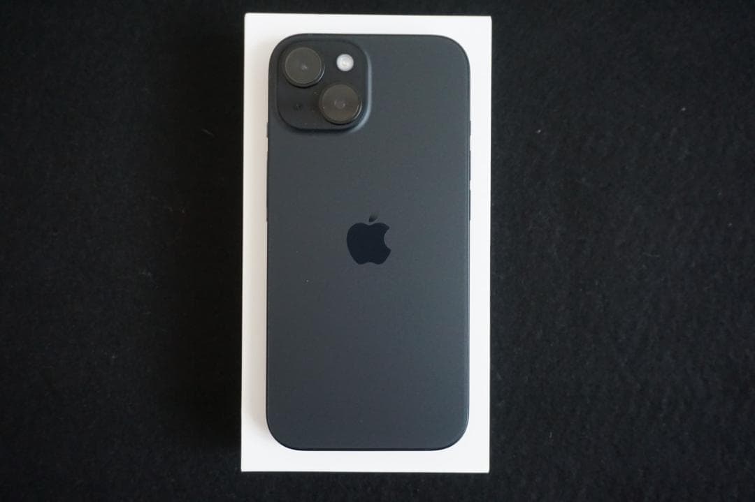 【美品】iPhone15 128GB ブラック 最大容量100% SIMフリー