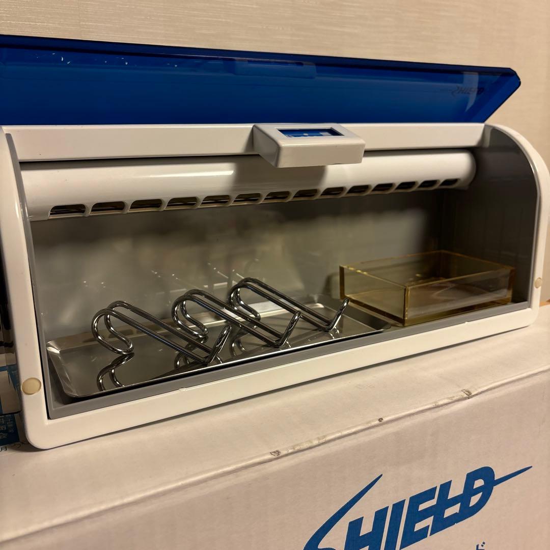 デンティスターシールド　紫外線殺菌灯保管庫 Eテック社 Dentister