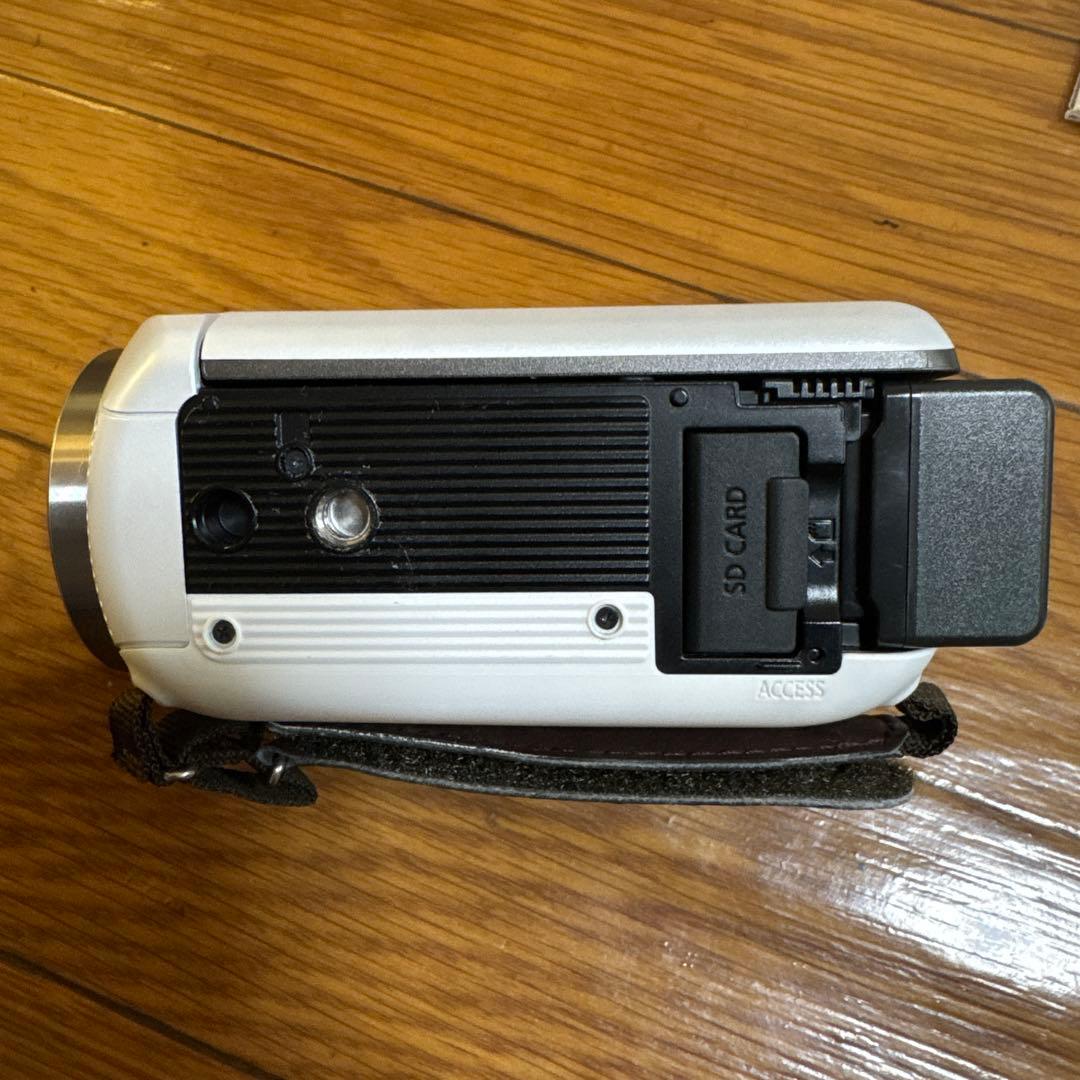 ビデオカメラ Panasonic V360M