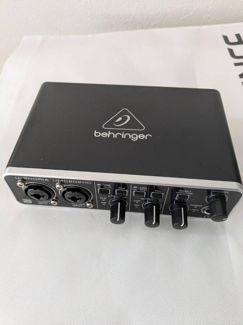 【ぴぴさん専用】Behringerオーディオインターフェイス UMC202HD