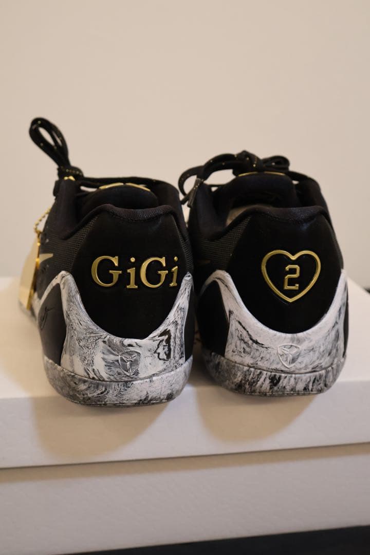 Kobe 9 Low Protro “Mambacita”