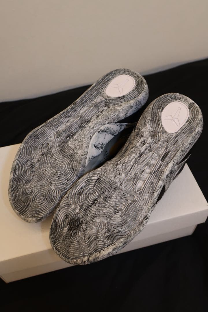 Kobe 9 Low Protro “Mambacita”