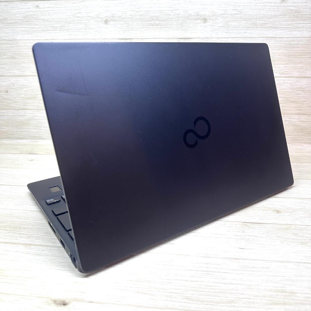 2021年製 13.3インチ 第11世代 SSD256GB 富士通 H04