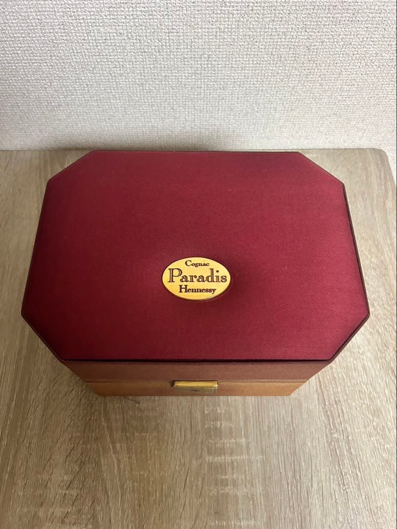 Hennessy ヘネシー パラディ バカラボトル 700ml ブランデー