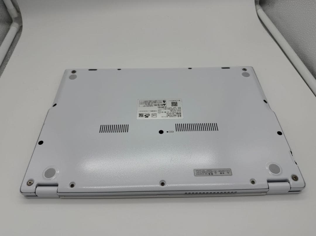 美品 Fujitsu 第8世代i7 8GB SSD256GB　Office付き
