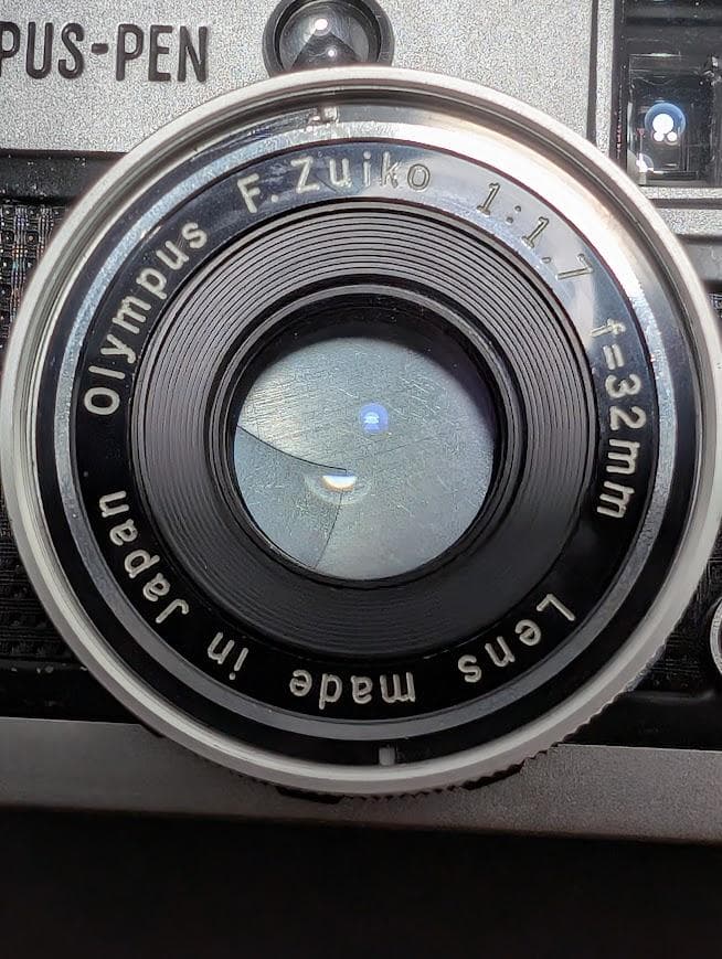 【赤ベロOK】OLYMPUS PEN EED フィルムハーフサイズカメラ