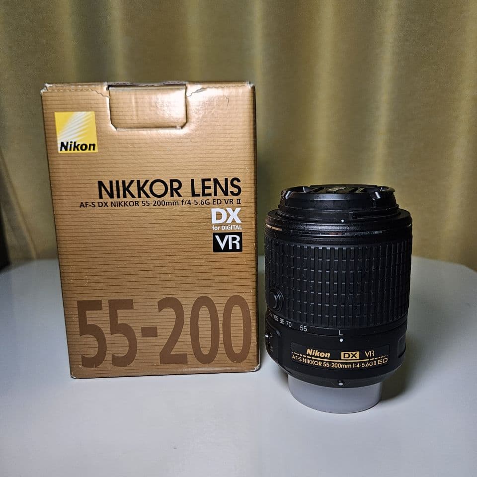 レンズ３本Nikon D5300 AF-P 18-55 VR+単焦点望遠